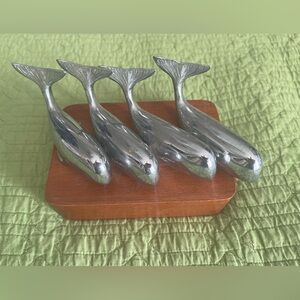 VINTAGE 4 SOLID STAINLESS STEEL SPERM WHALES ON WOODEN STAND-NAUTICAL DECOR